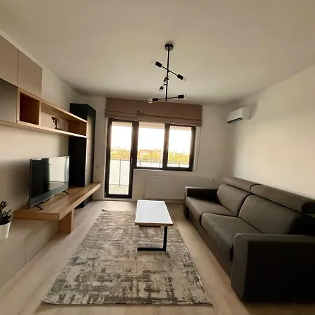 The Butterfly Suite, Near Arenele Romane & Constitution Square Apartmán *